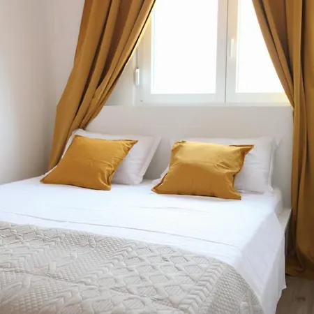 One Apartment *